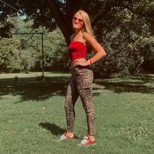 Meet your Posher, Deanne